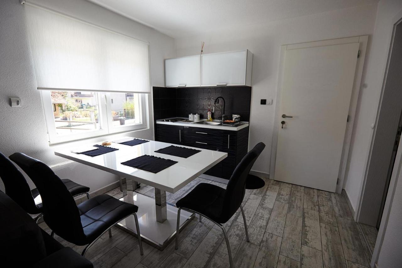 Apartment Azulmburgo Vrnjačka Banja Εξωτερικό φωτογραφία