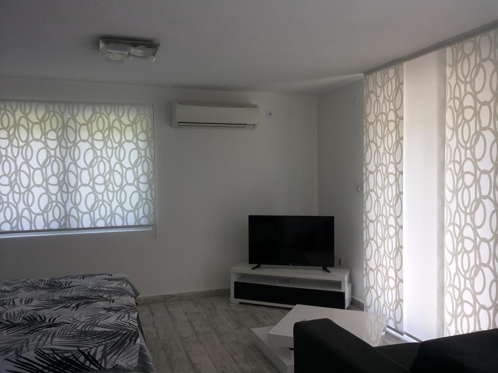 Apartment Azulmburgo Vrnjačka Banja Εξωτερικό φωτογραφία
