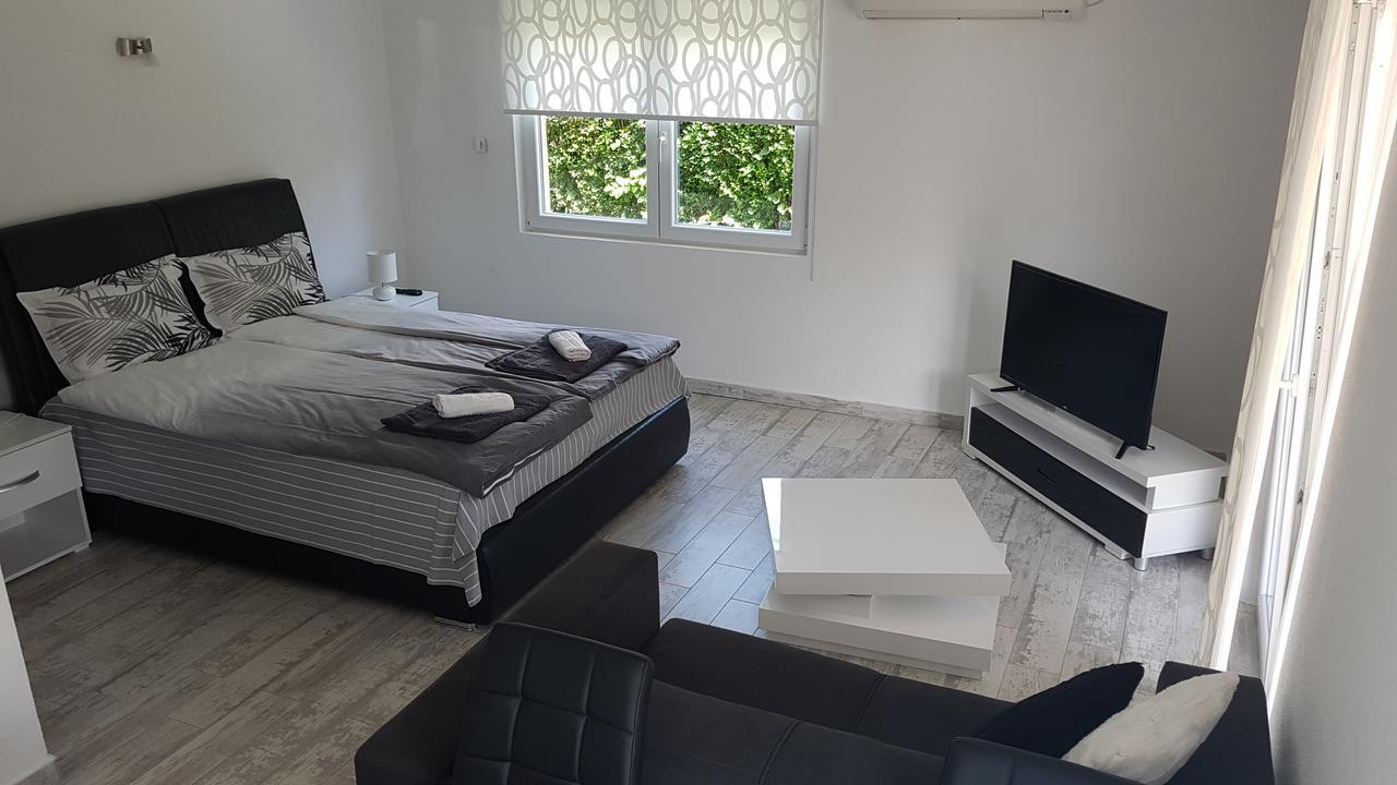 Apartment Azulmburgo Vrnjačka Banja Εξωτερικό φωτογραφία