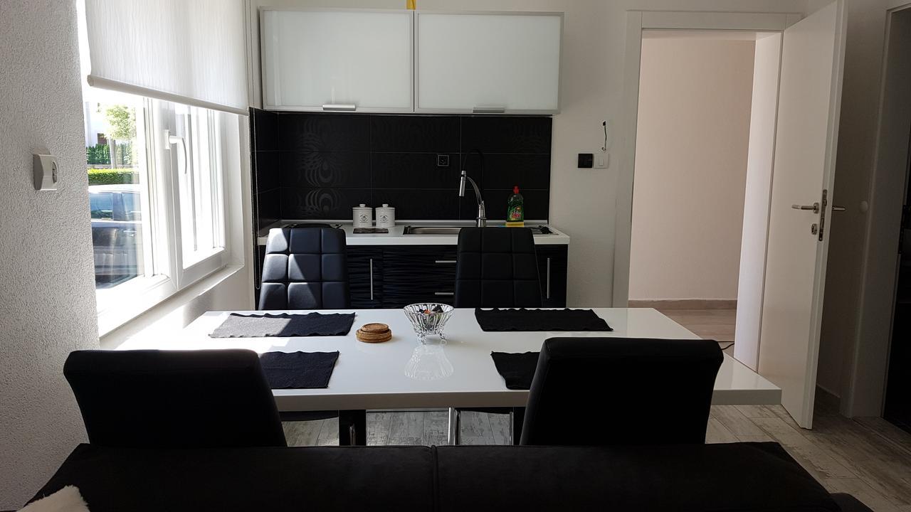 Apartment Azulmburgo Vrnjačka Banja Εξωτερικό φωτογραφία